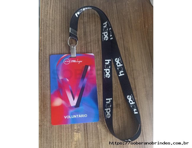 CREDENCIAL  EM PVC  COM CORDO  PERSONALIZADO COM JACARE